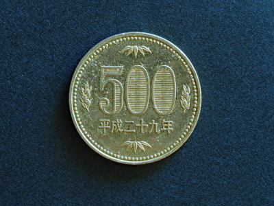 500円玉の画像